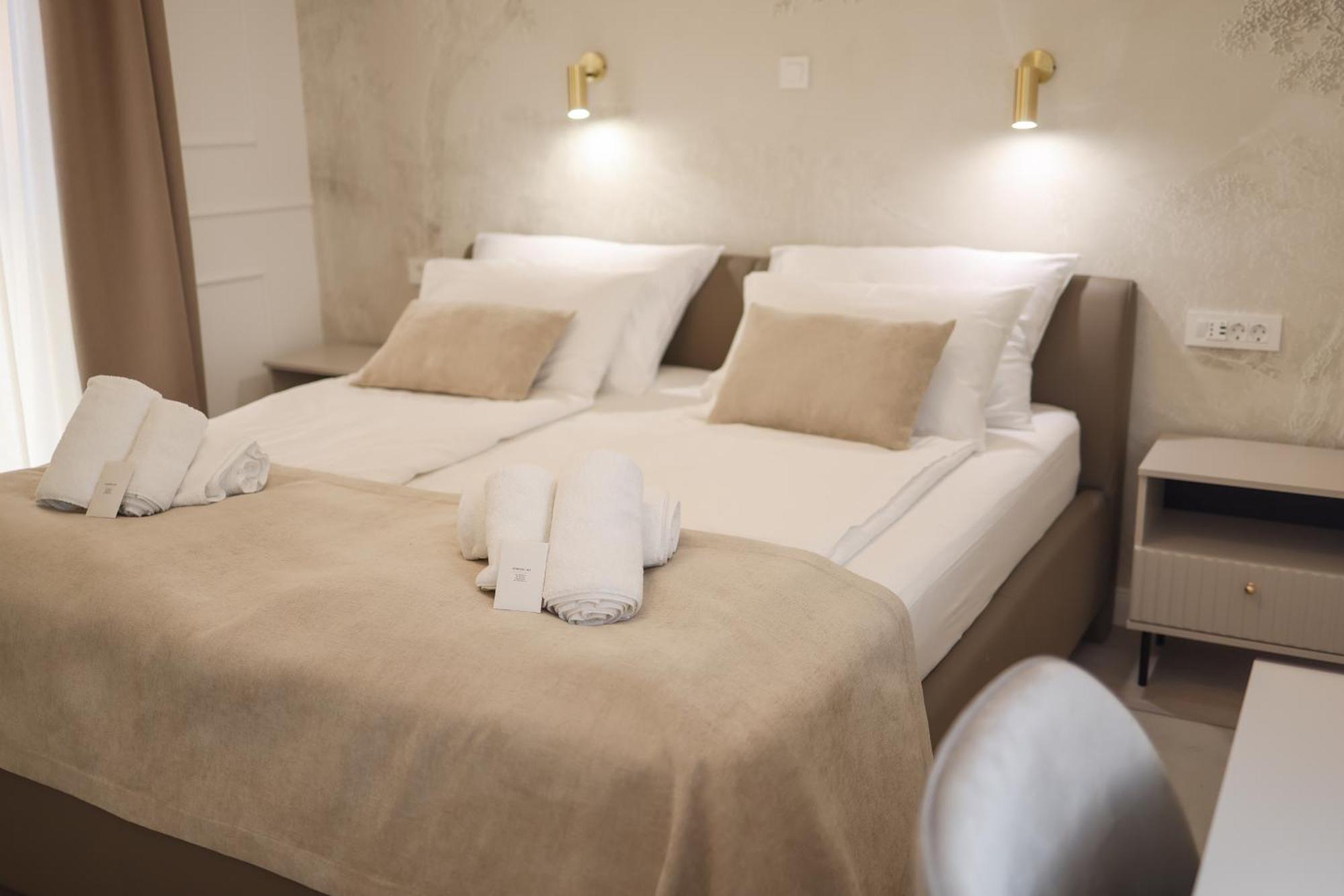 De Clave Luxury Apartment 자다르 외부 사진